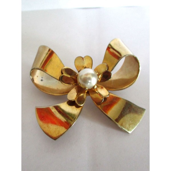 Broche Vintage Ruban en Perle