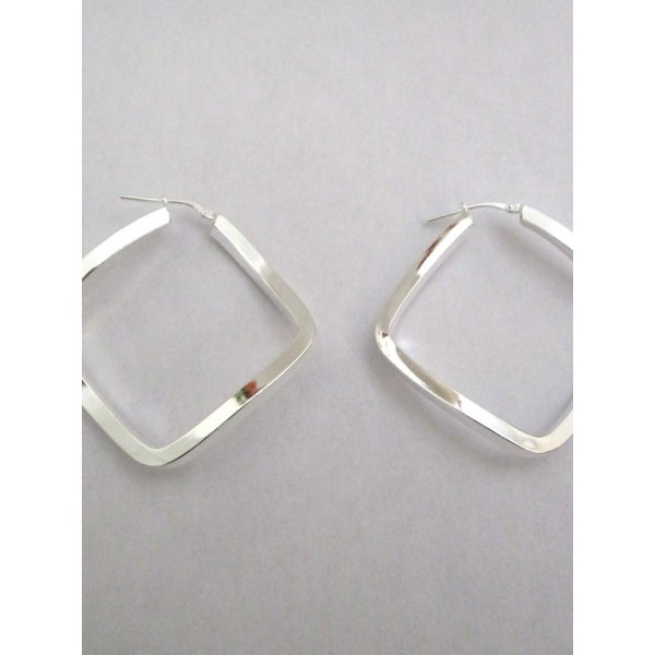Boucles d'Oreilles Créoles Rectangulaires en Argent Ondulé