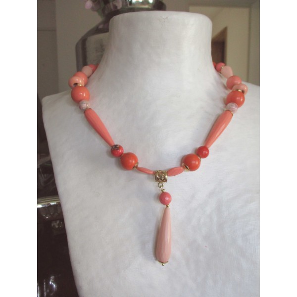 Collier Vintage Corail