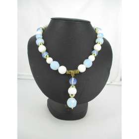 Collier Vintage avec Pierres en Opaline et Perles de Verre