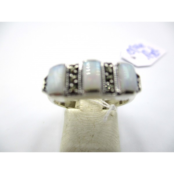 Bague Vintage en Argent et Opale