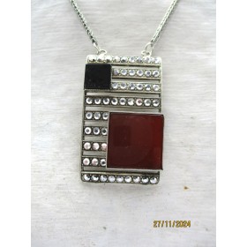 Collier Long Art déco avec Cornaline et Onyx