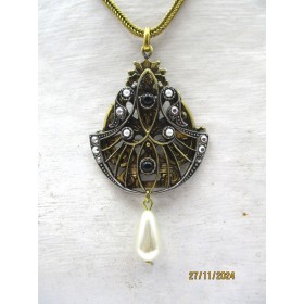 Collier ancien avec Perles et Onyx Noire