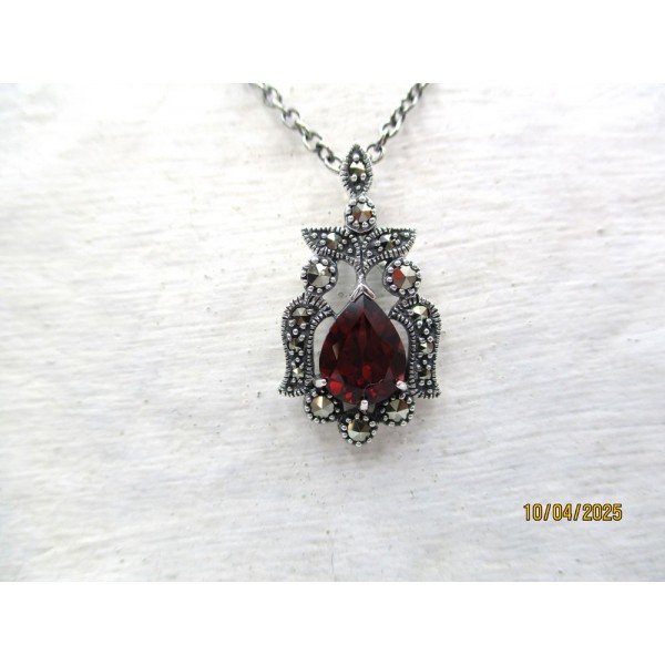Pendentif Art Déco en Argent et Grenat