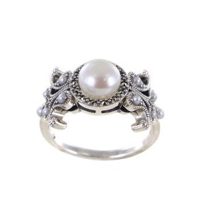 Bague de style années 50 avec perle et argent